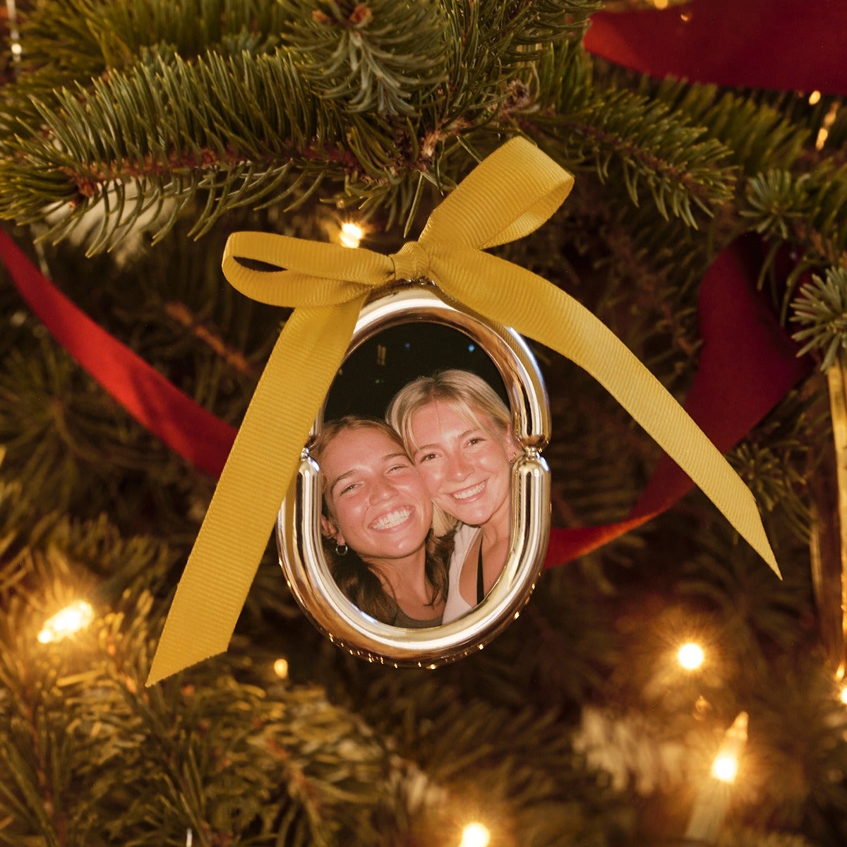 Photo Display Ornament