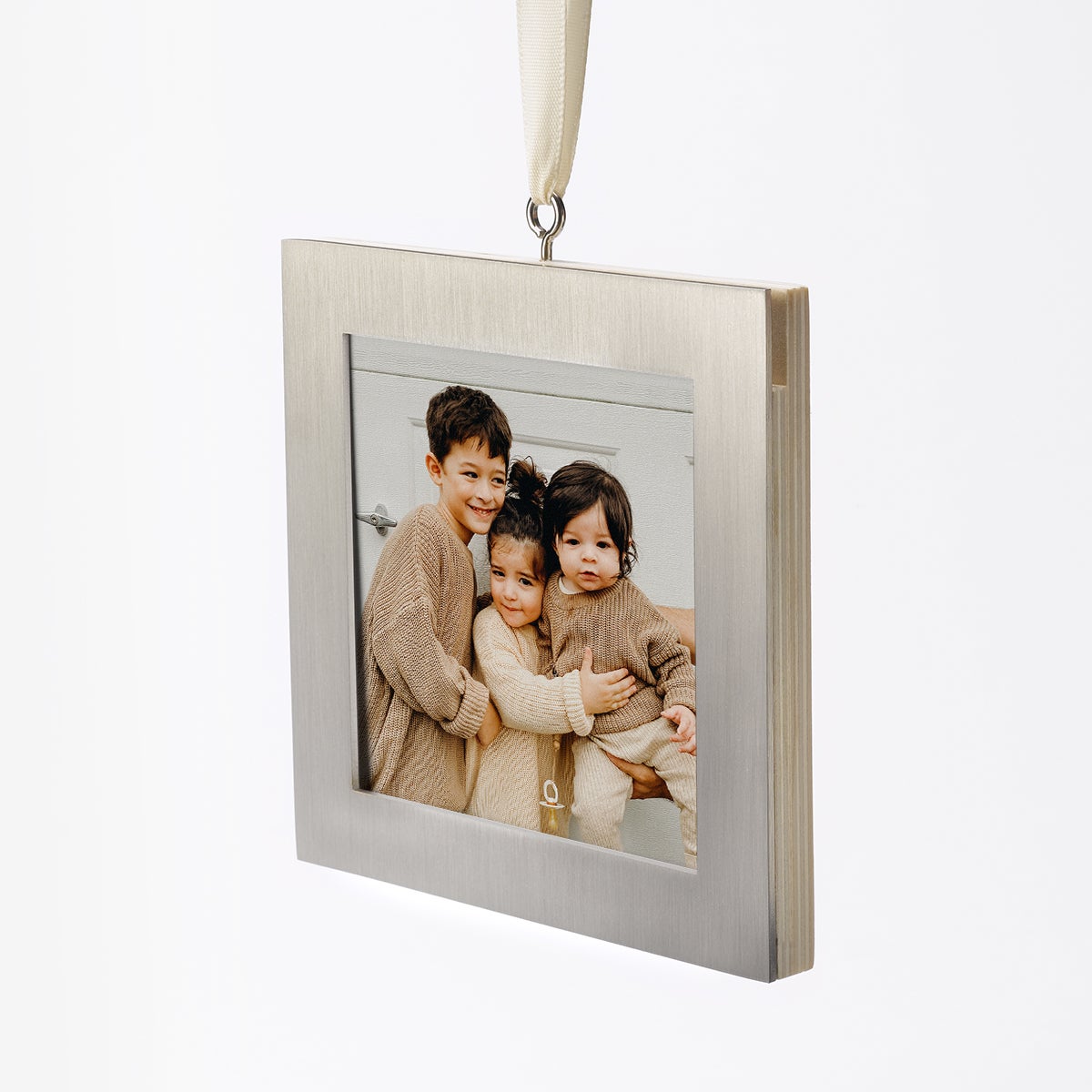 2023 Photo Display Ornament