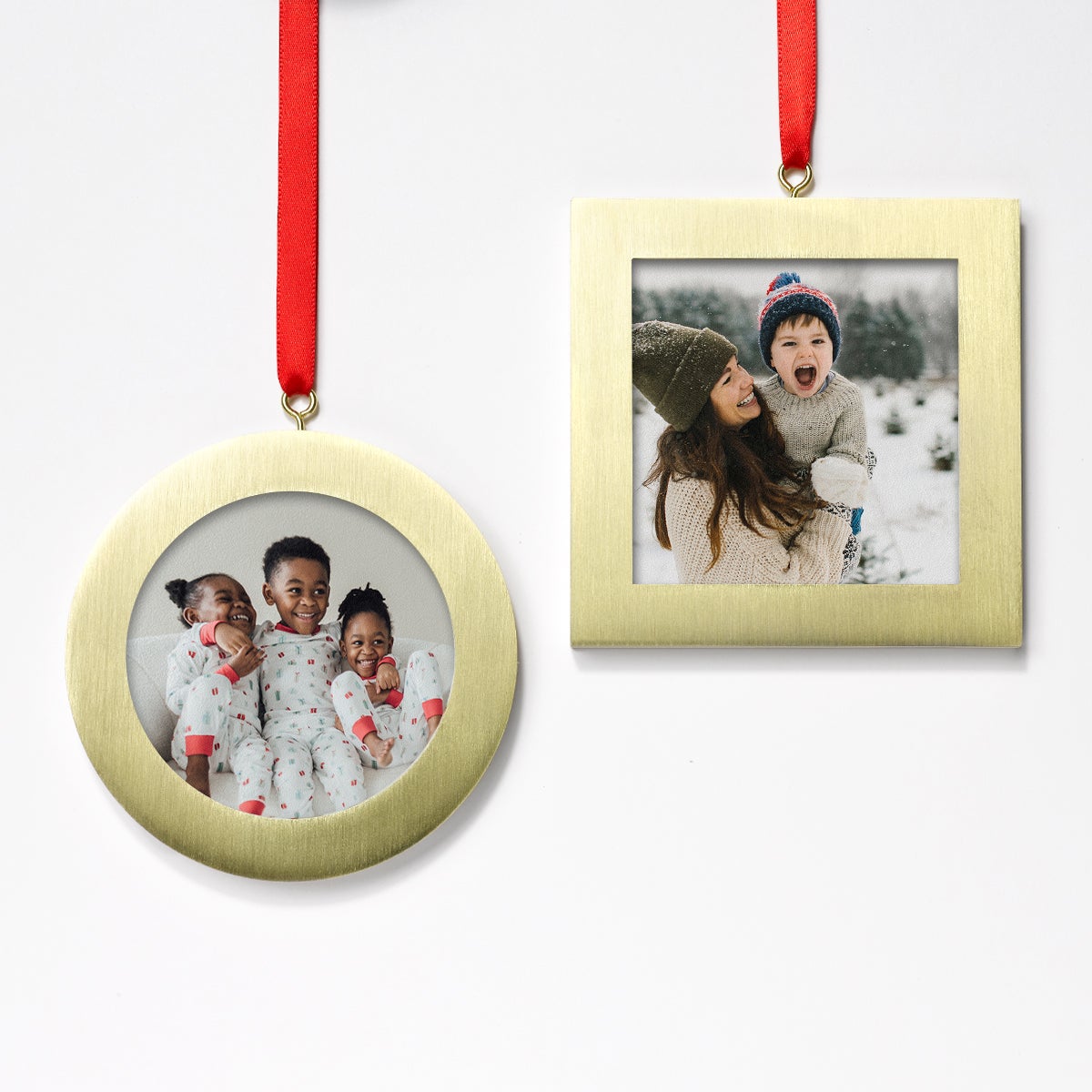 Round 3.5 acrylic hanging frame ornament