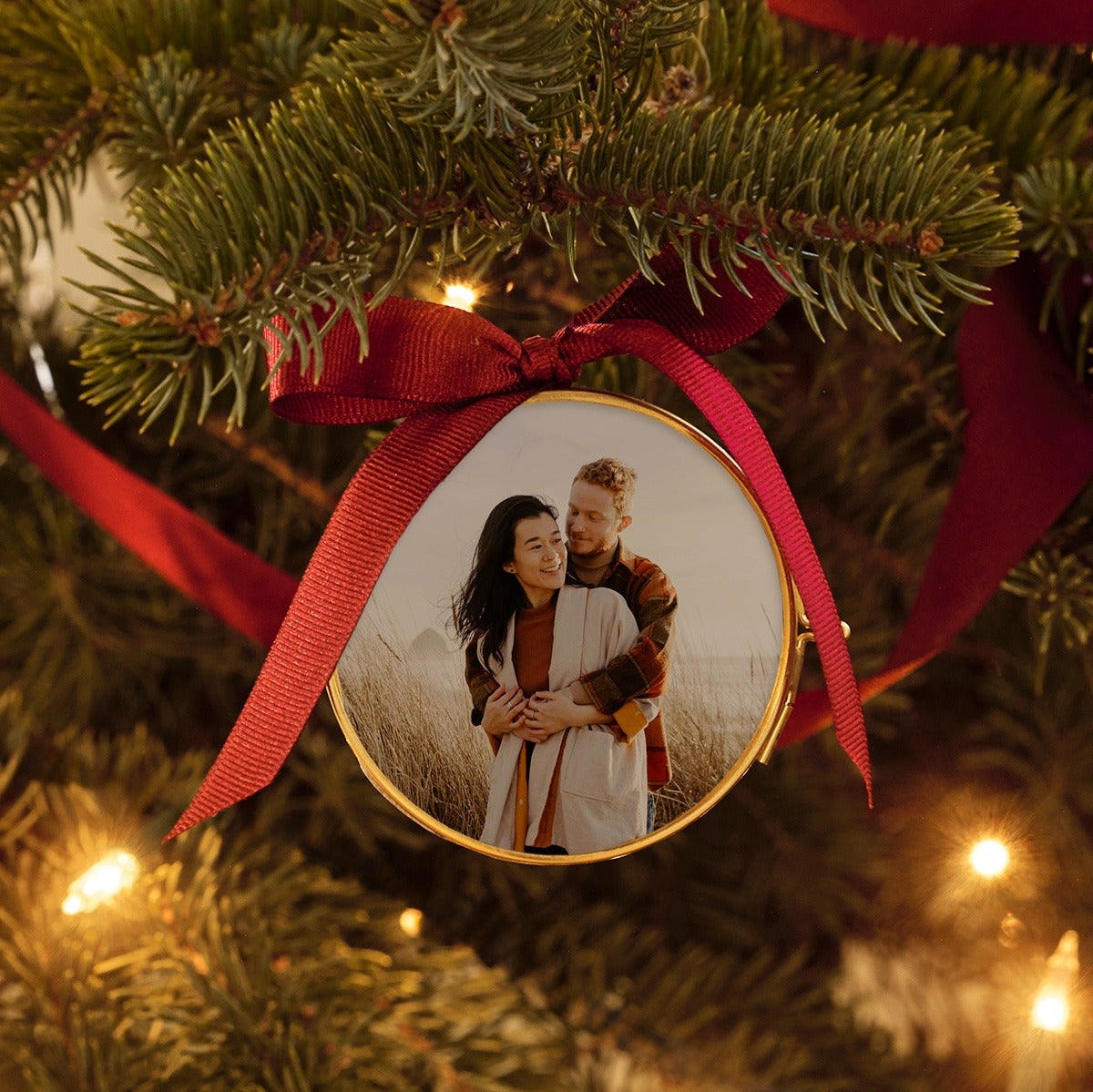 Pressed Glass Photo Ornament
